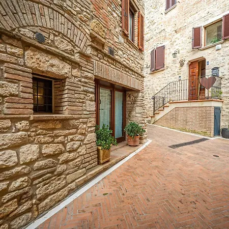 Castrum - Fino A 10 Posti Letto - Italywego